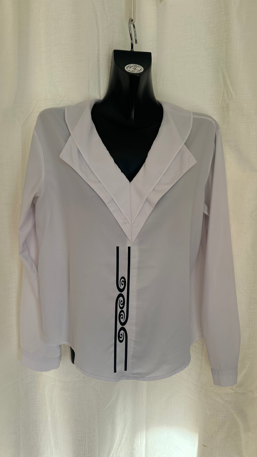 Wahine Top n White x Size 12 x