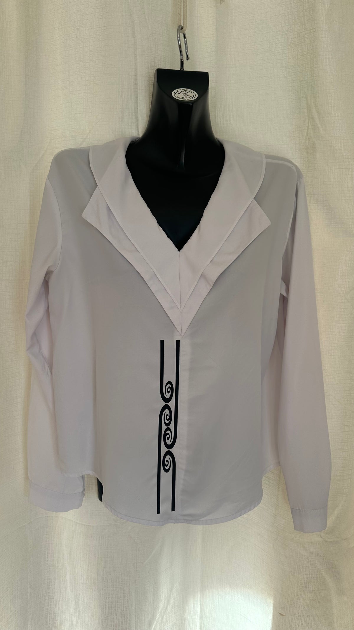 Wahine Top n White x Size 12 x