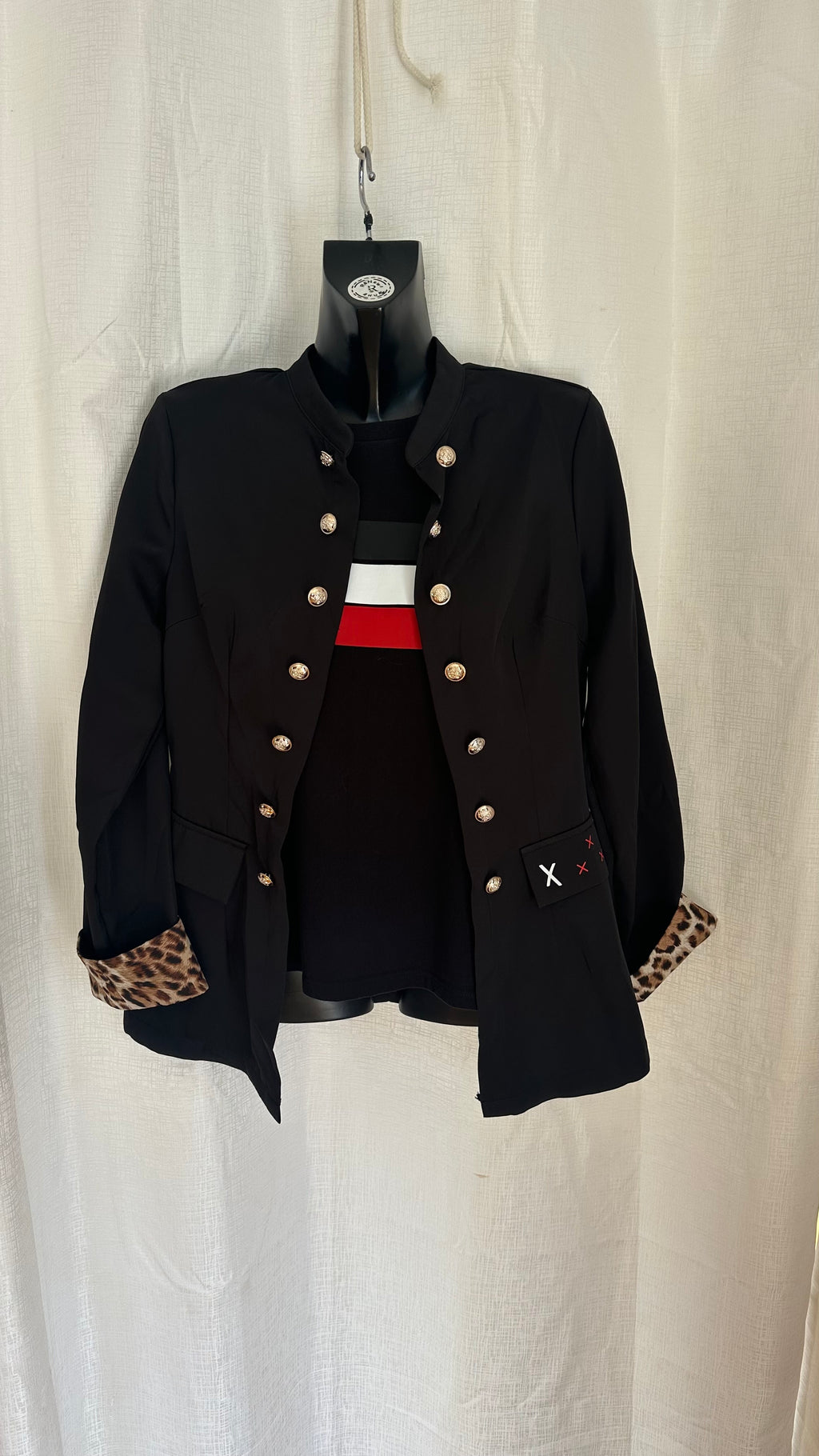 STATEMENT Light Coat n Black x Size 12 x