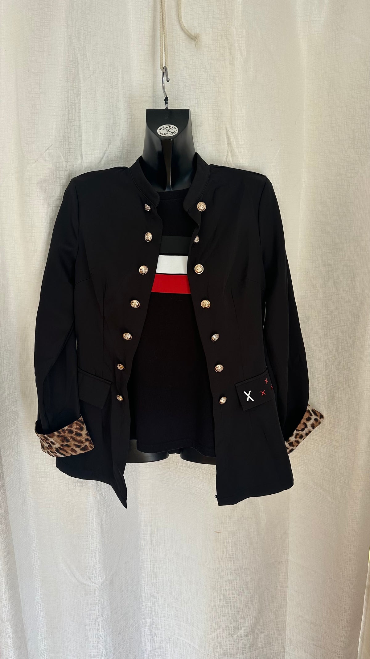 STATEMENT Light Coat n Black x Size 12 x