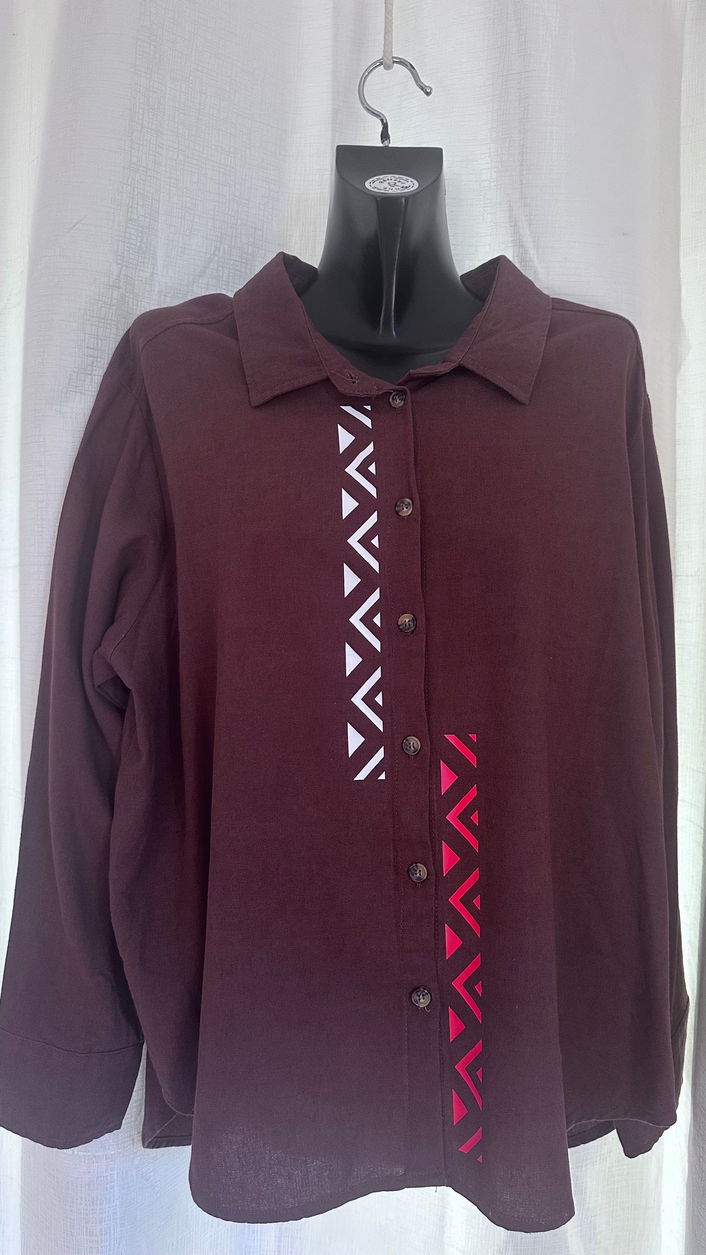 Wahine Shirt n Burgundy x Size 16 x