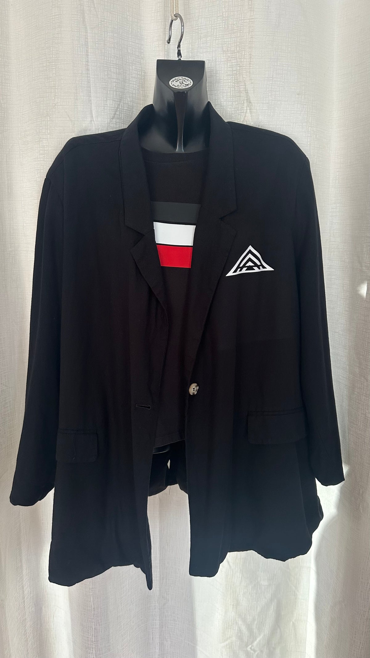 Statement Blazer n Black x Size 26  x