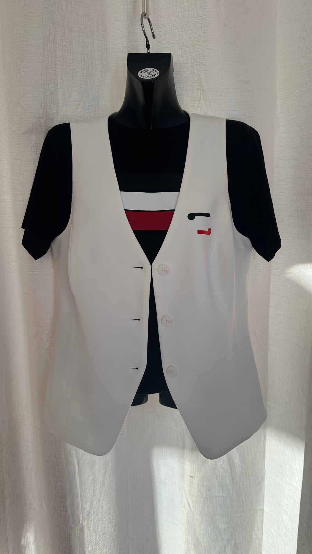 STATEMENT Vest n White x Size 14 x