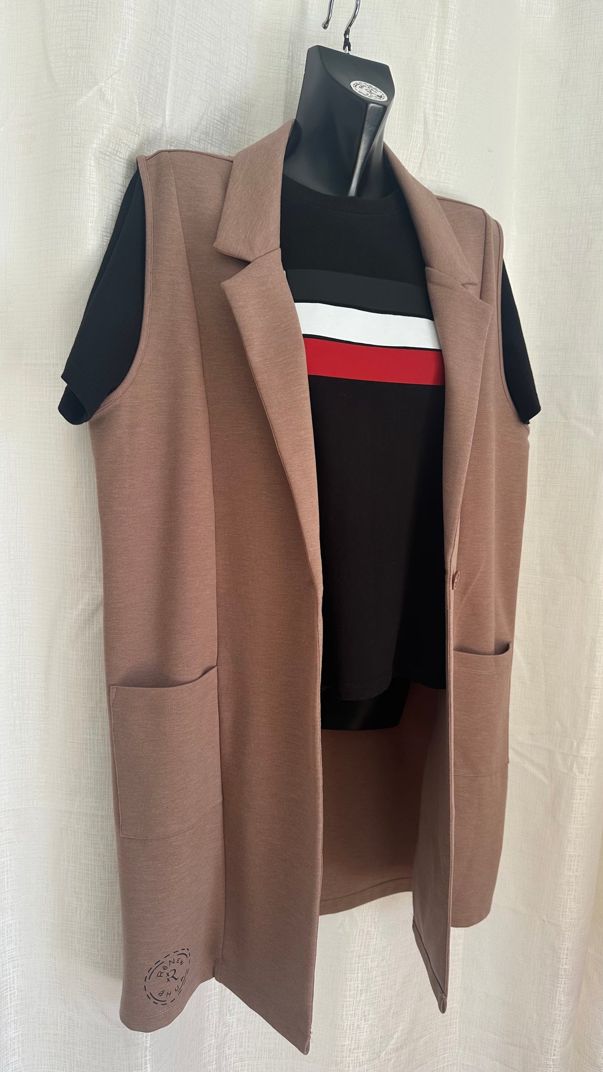 Vest n Beige x Size 16 x