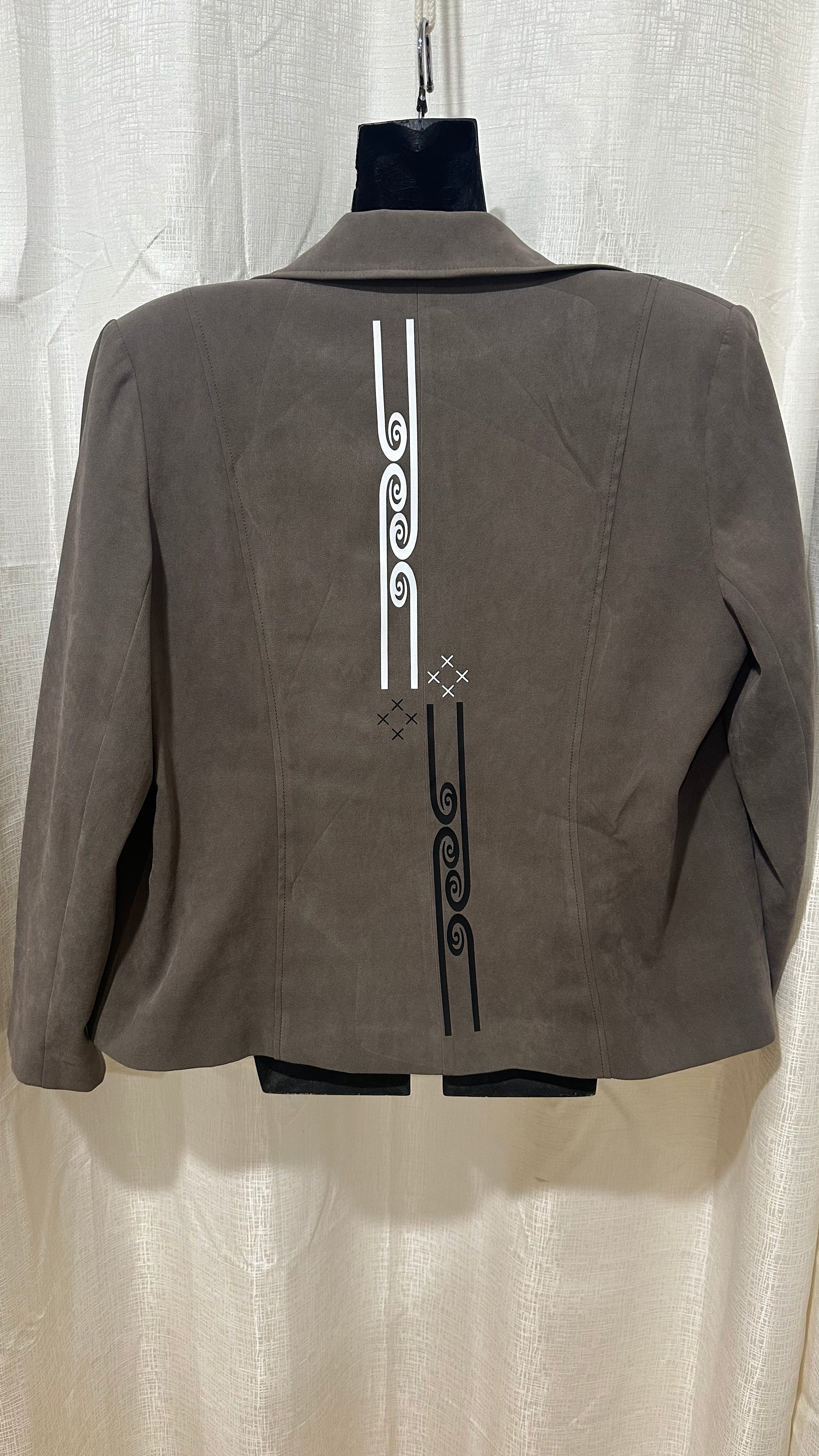 STATEMENT Jacket n Brown x Size 16 x
