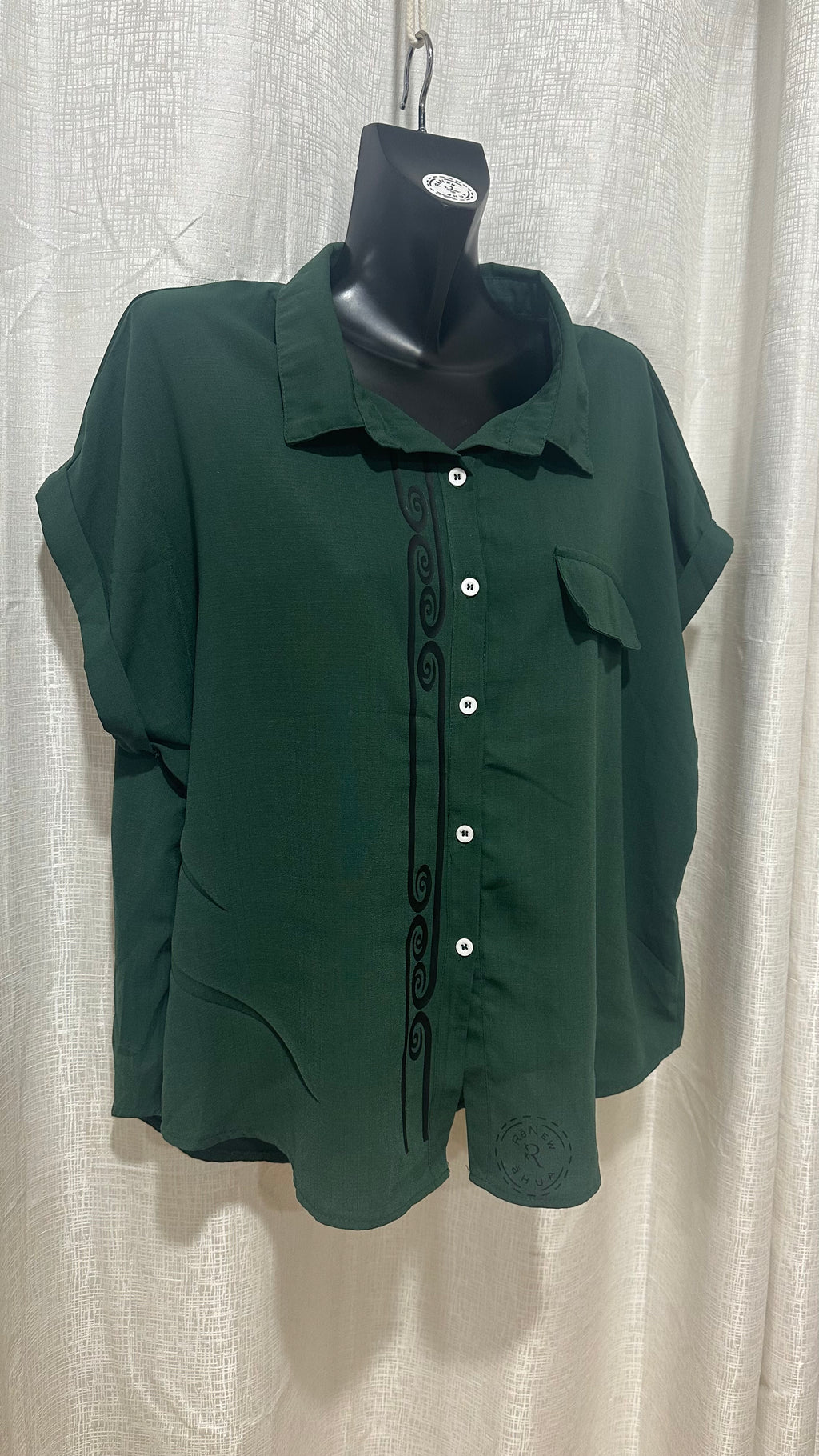 Wahine Shirt n Poumanu Green x Size 16 x