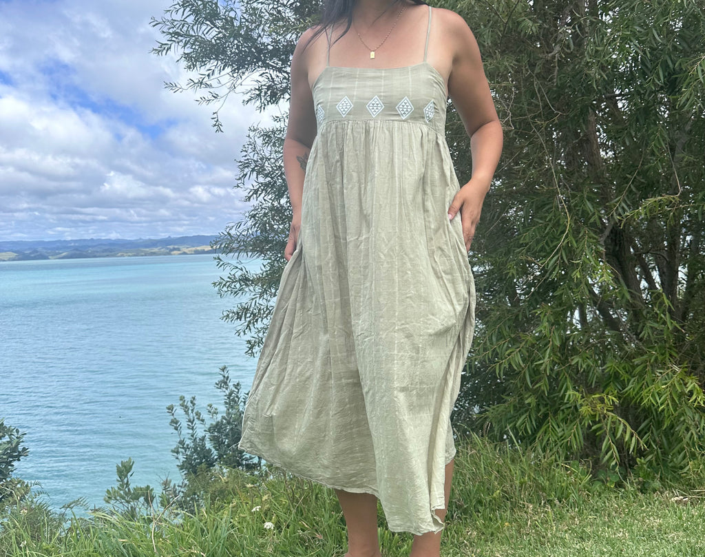 Summer Dress Midi x Size 12 x