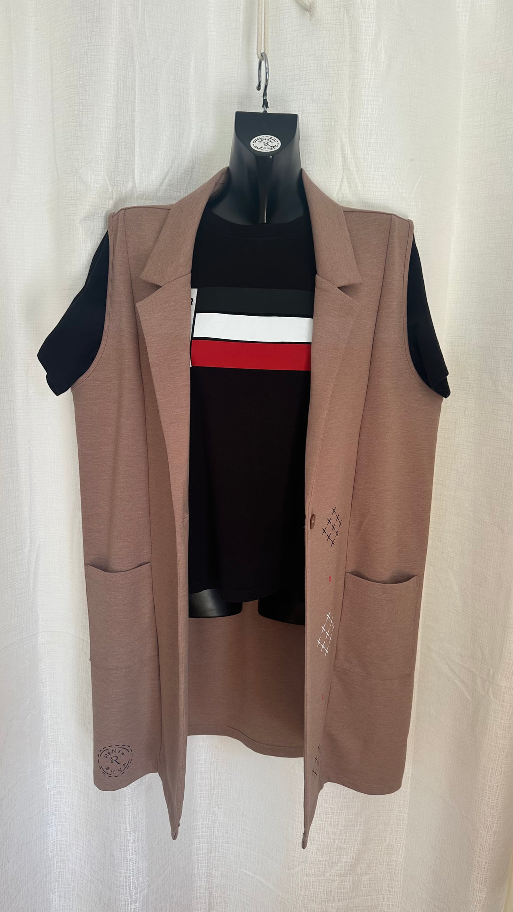 Vest n Beige x Size 16 x