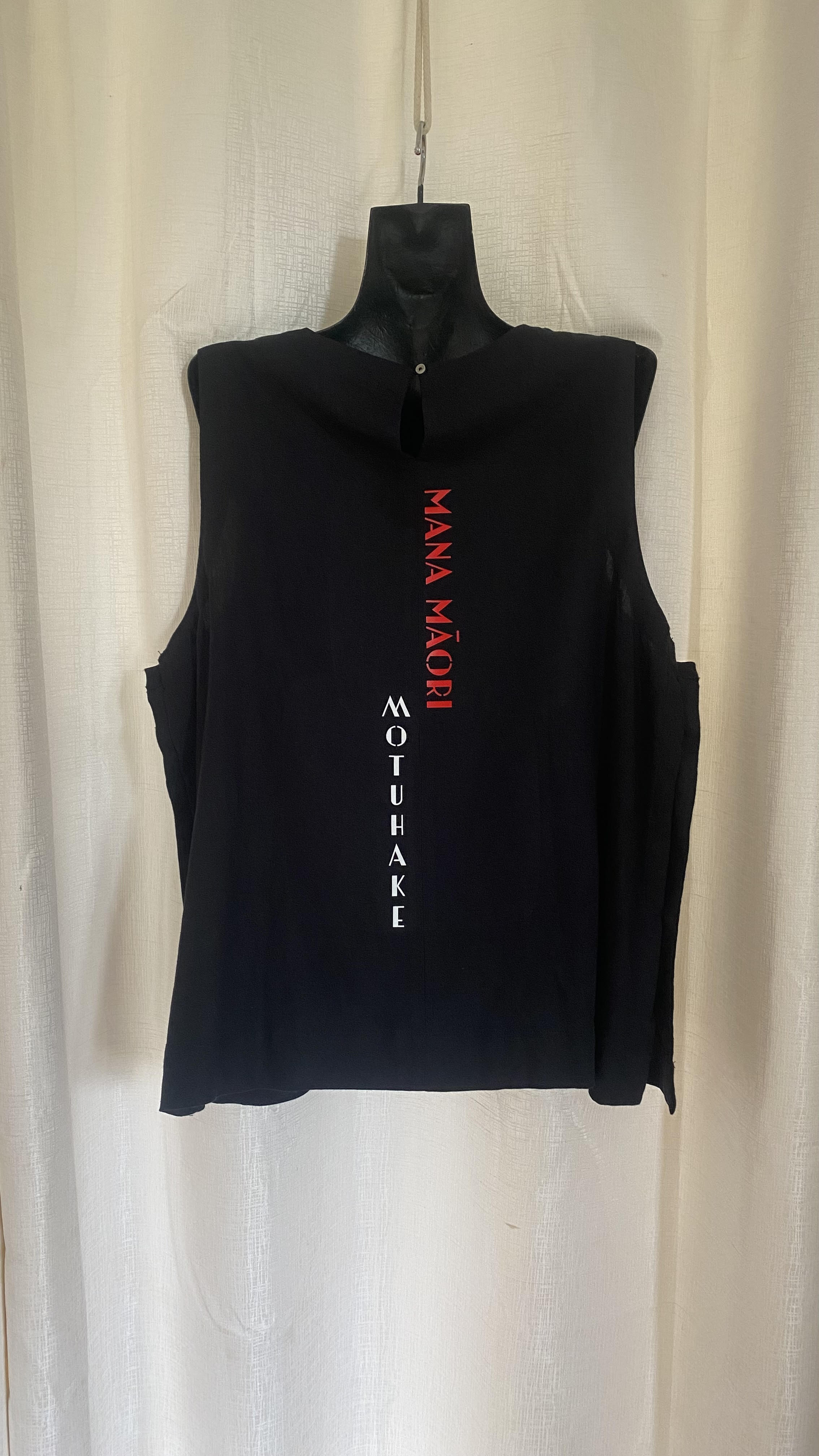 Wahine Singlet n Black x Size 18 x
