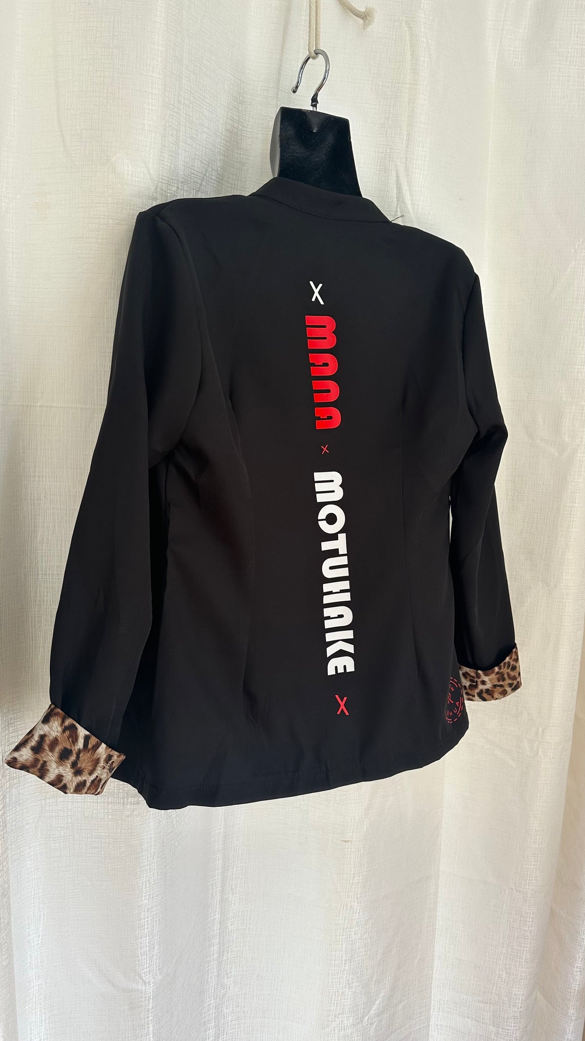 STATEMENT Light Coat n Black x Size 12 x