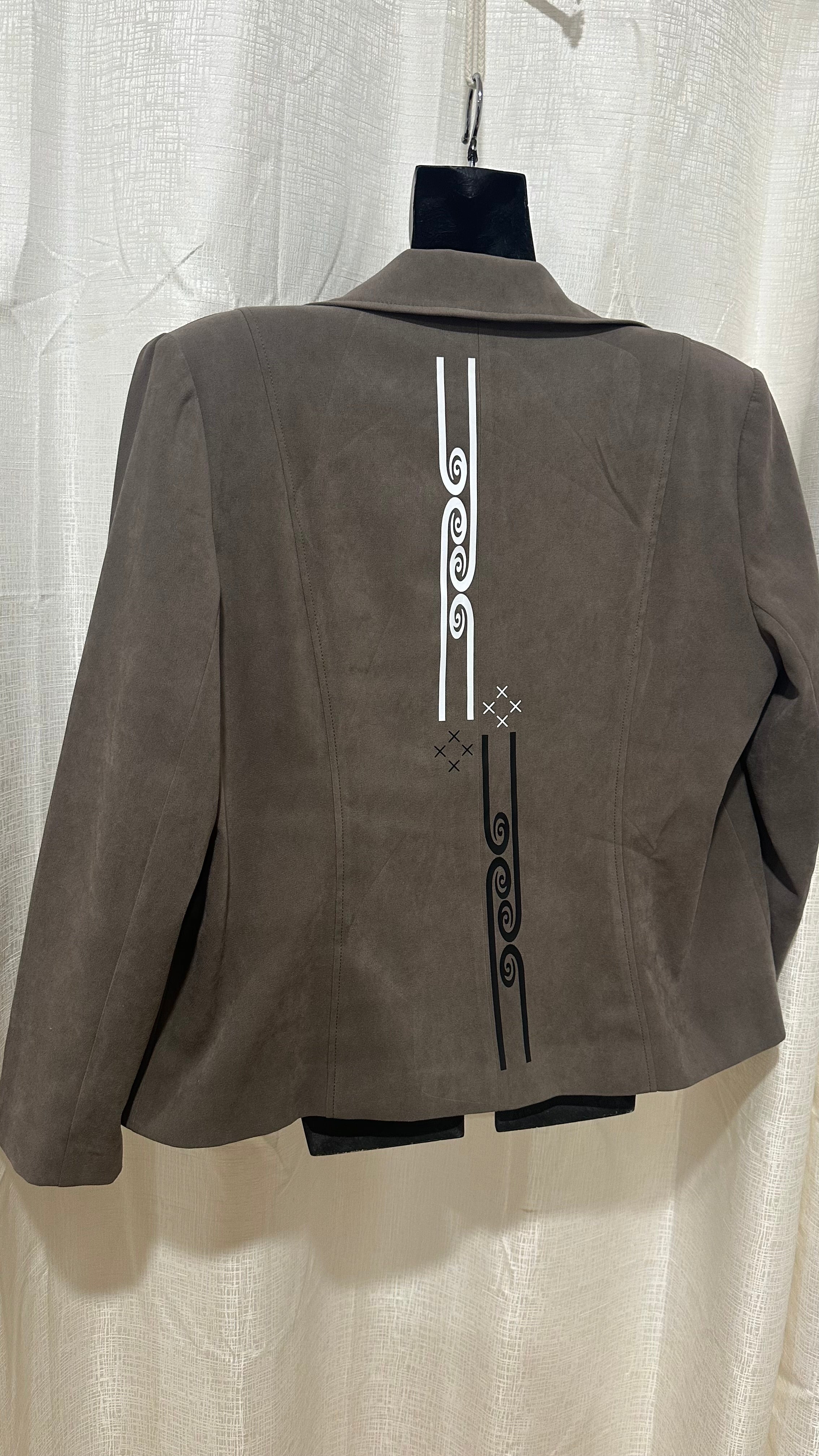 STATEMENT Jacket n Brown x Size 16 x