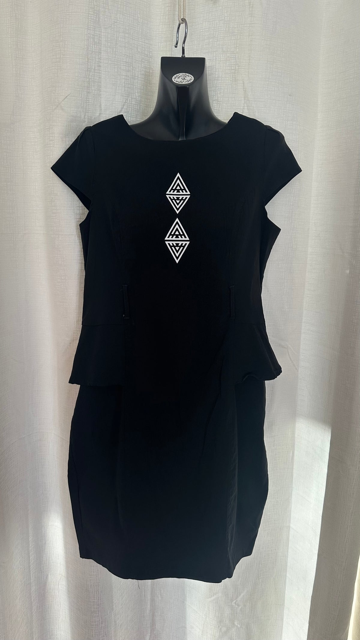 Midi Dress n  Black  x Size 18 x
