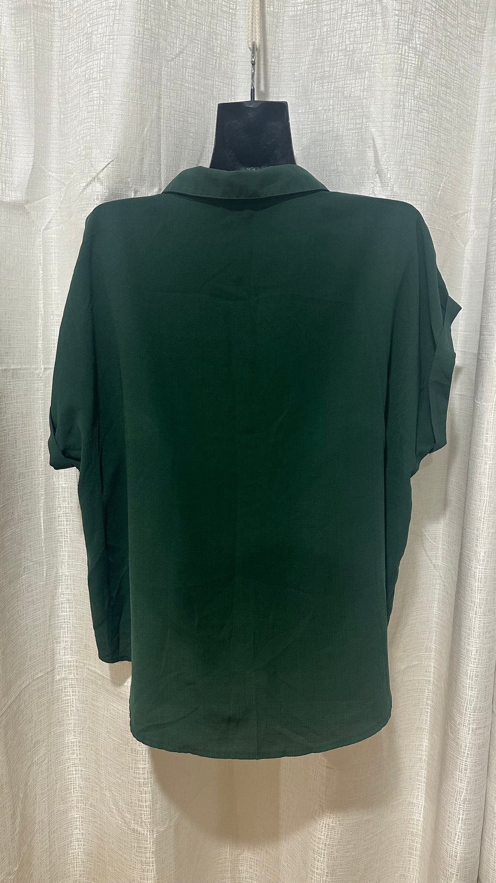Wahine Shirt n Poumanu Green x Size 16 x