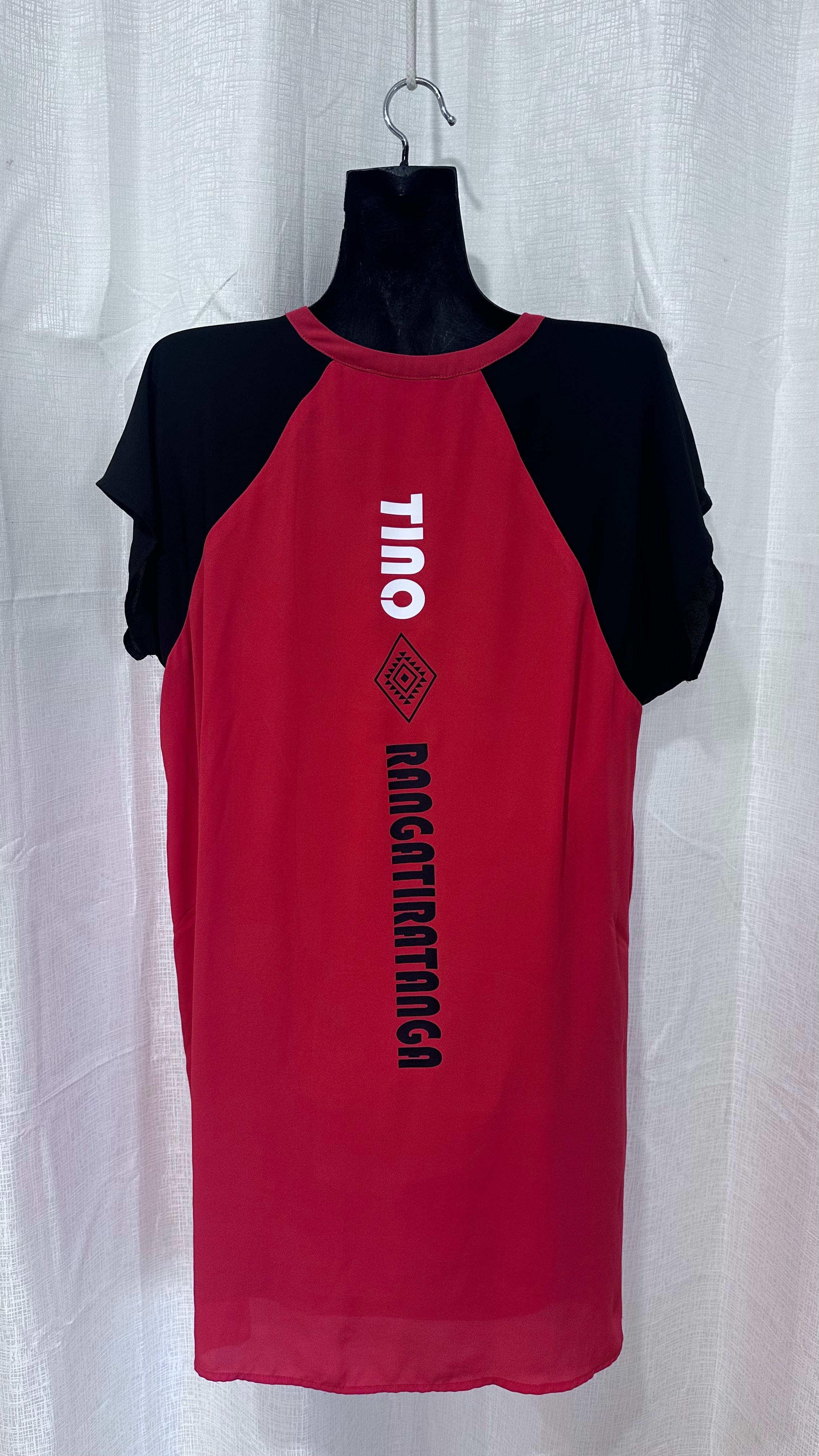 Statement Dress in Black & Red x Size 16 x