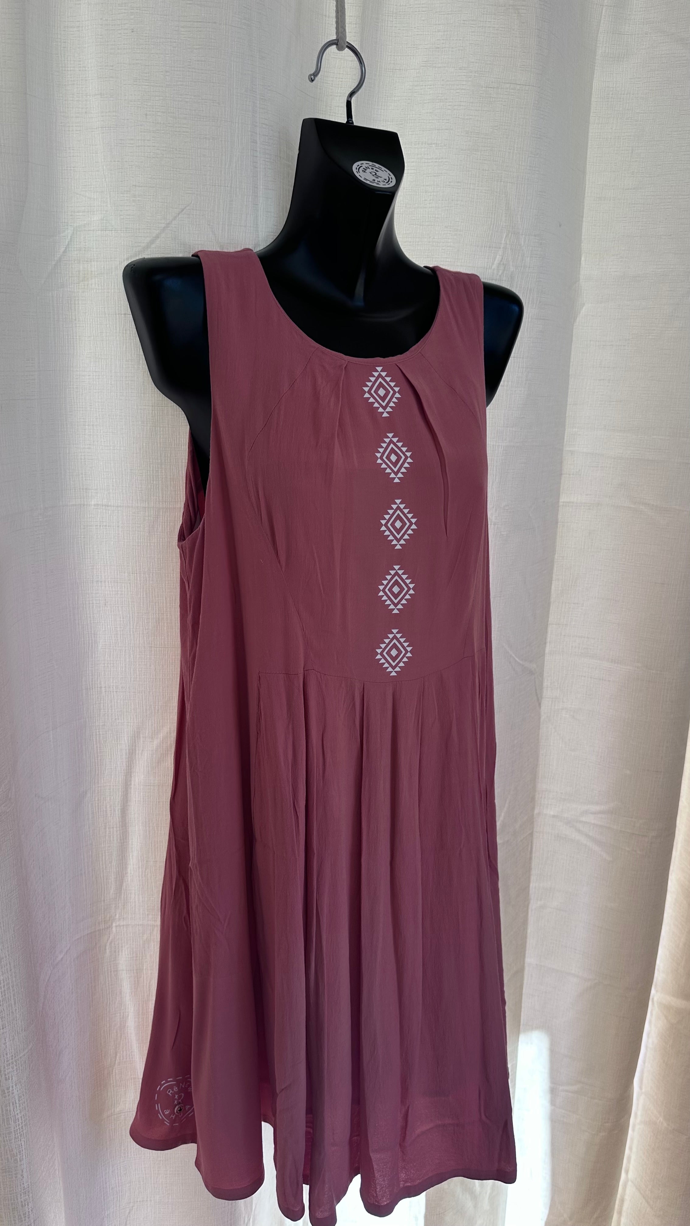Midi Dress in Peach x Size 12 x