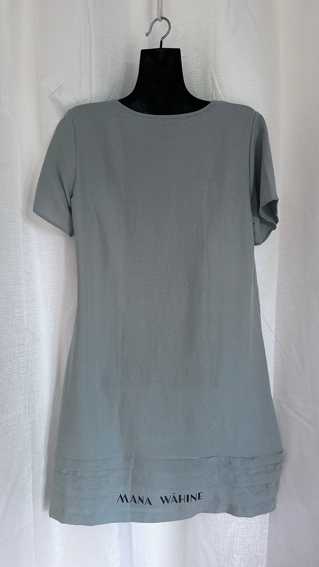 Short Dress n Sage x Size 14 x