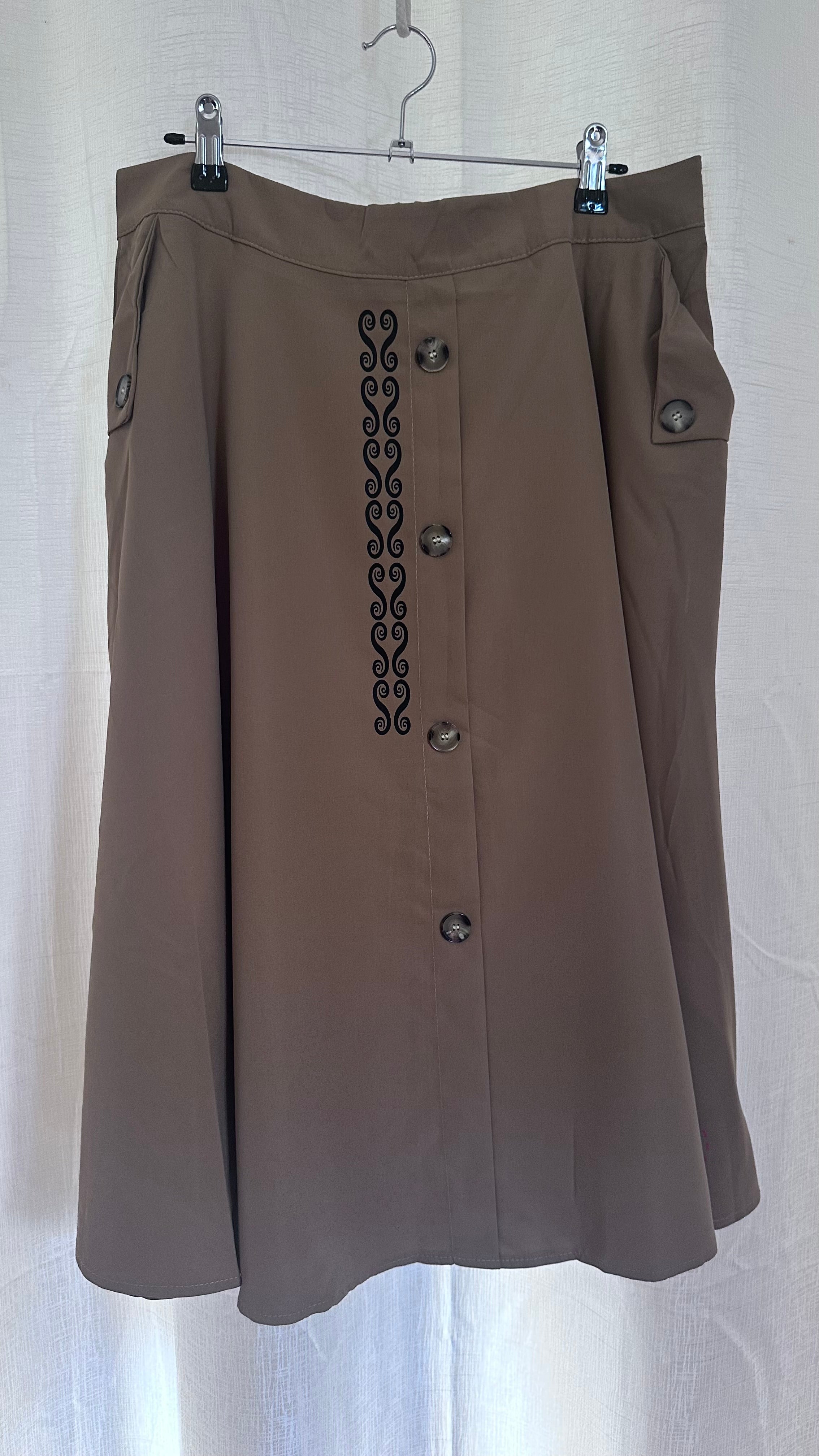 Swing Skirt Mid n Tan - x Size 14 x