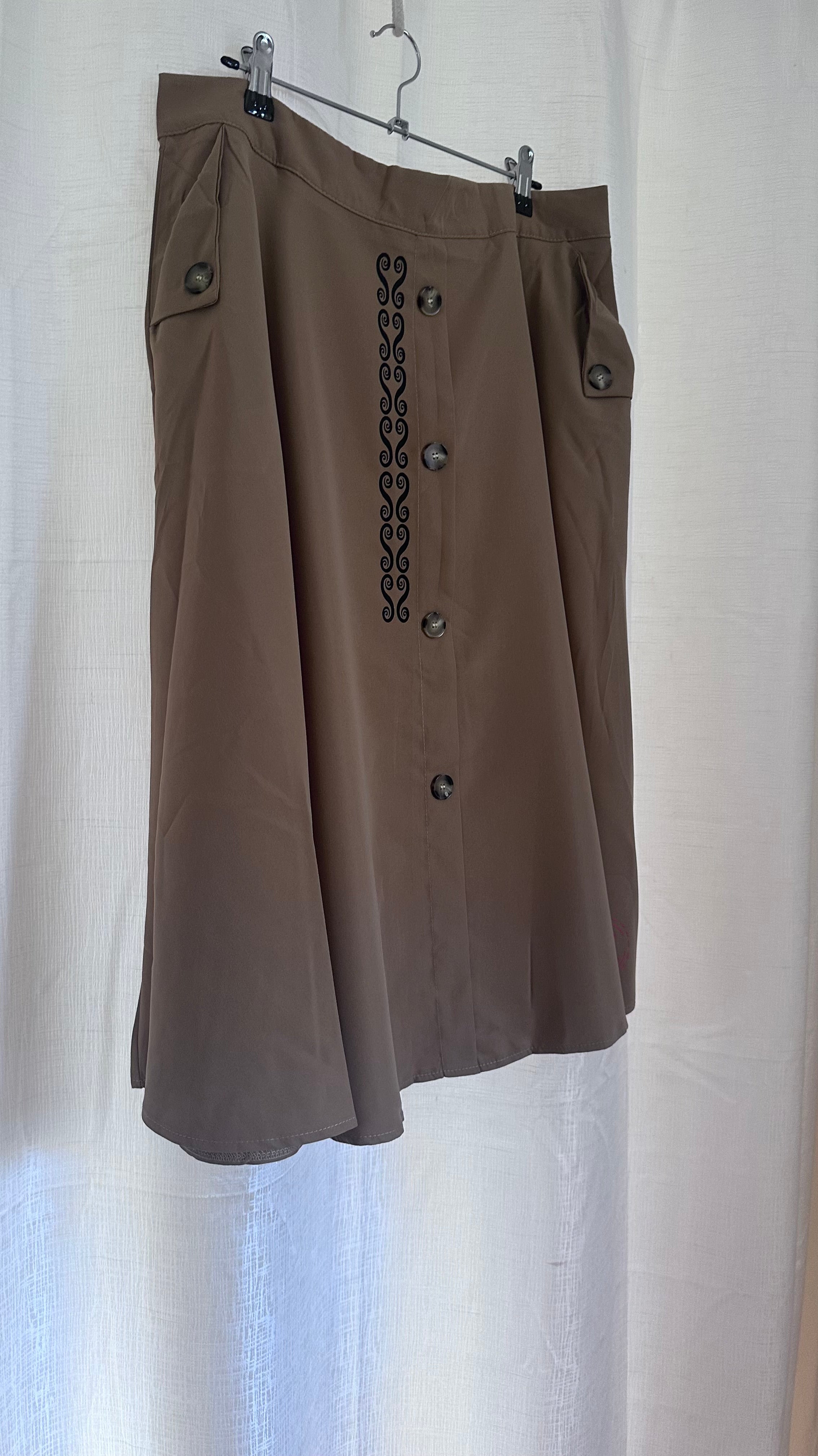 Swing Skirt Mid n Tan - x Size 14 x