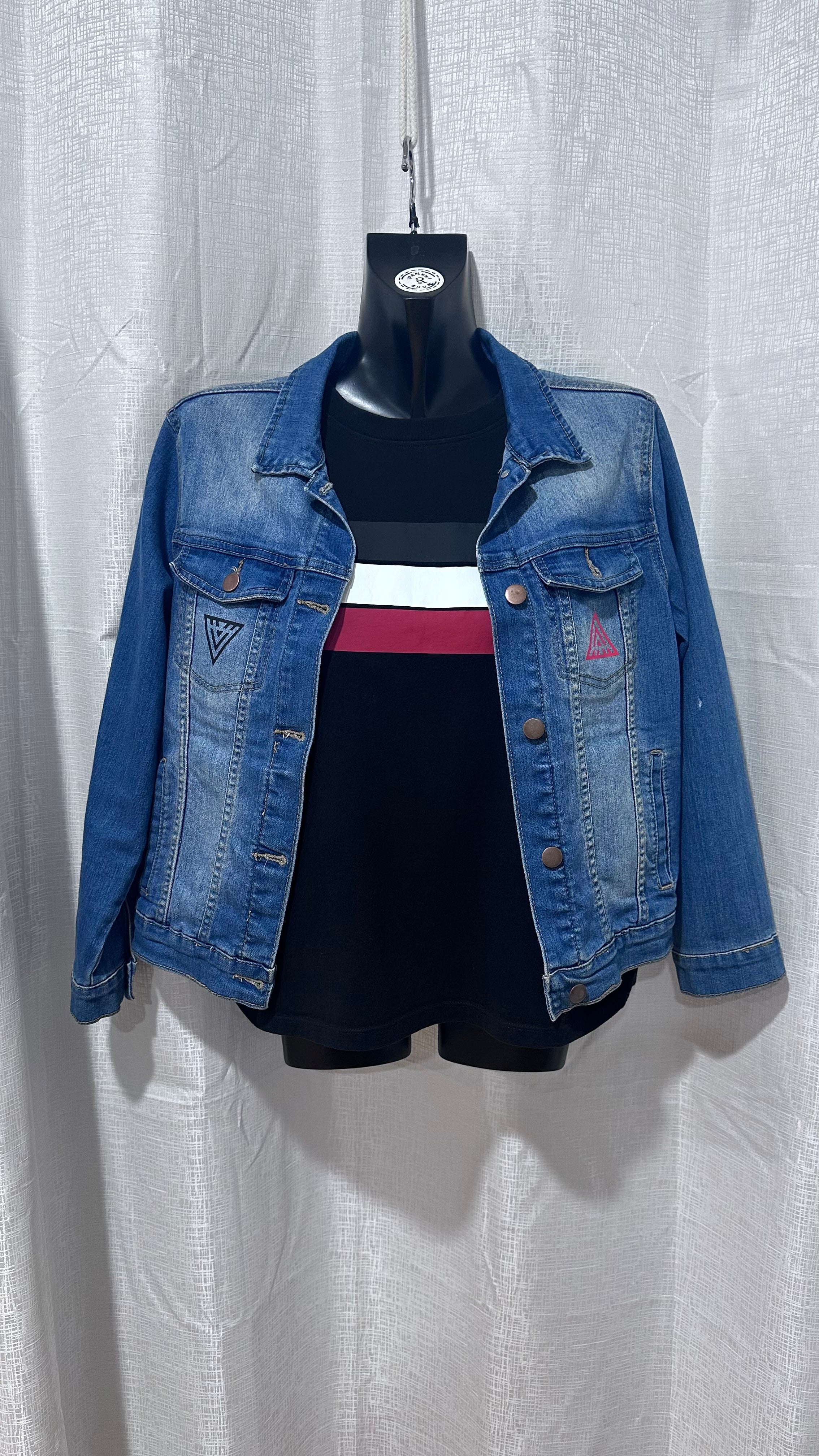 STATEMENT Denim Jacket x Size 12 x