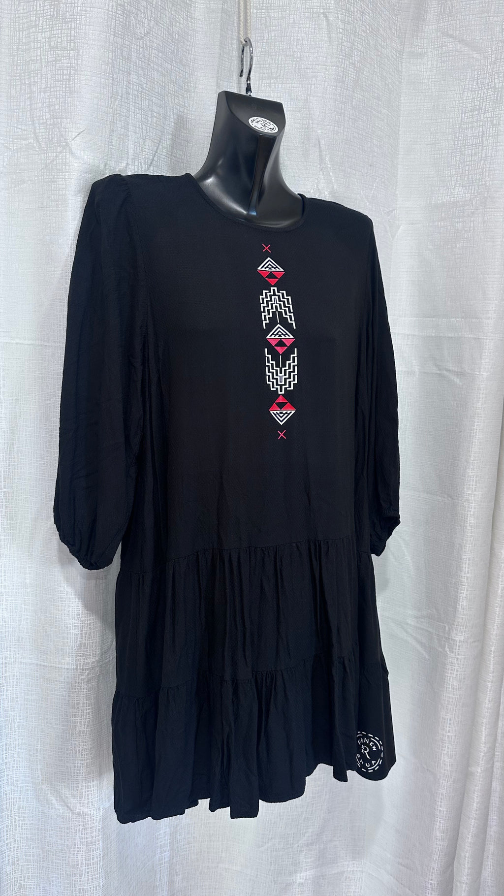 Midi Dress n Black  x Size 12 x