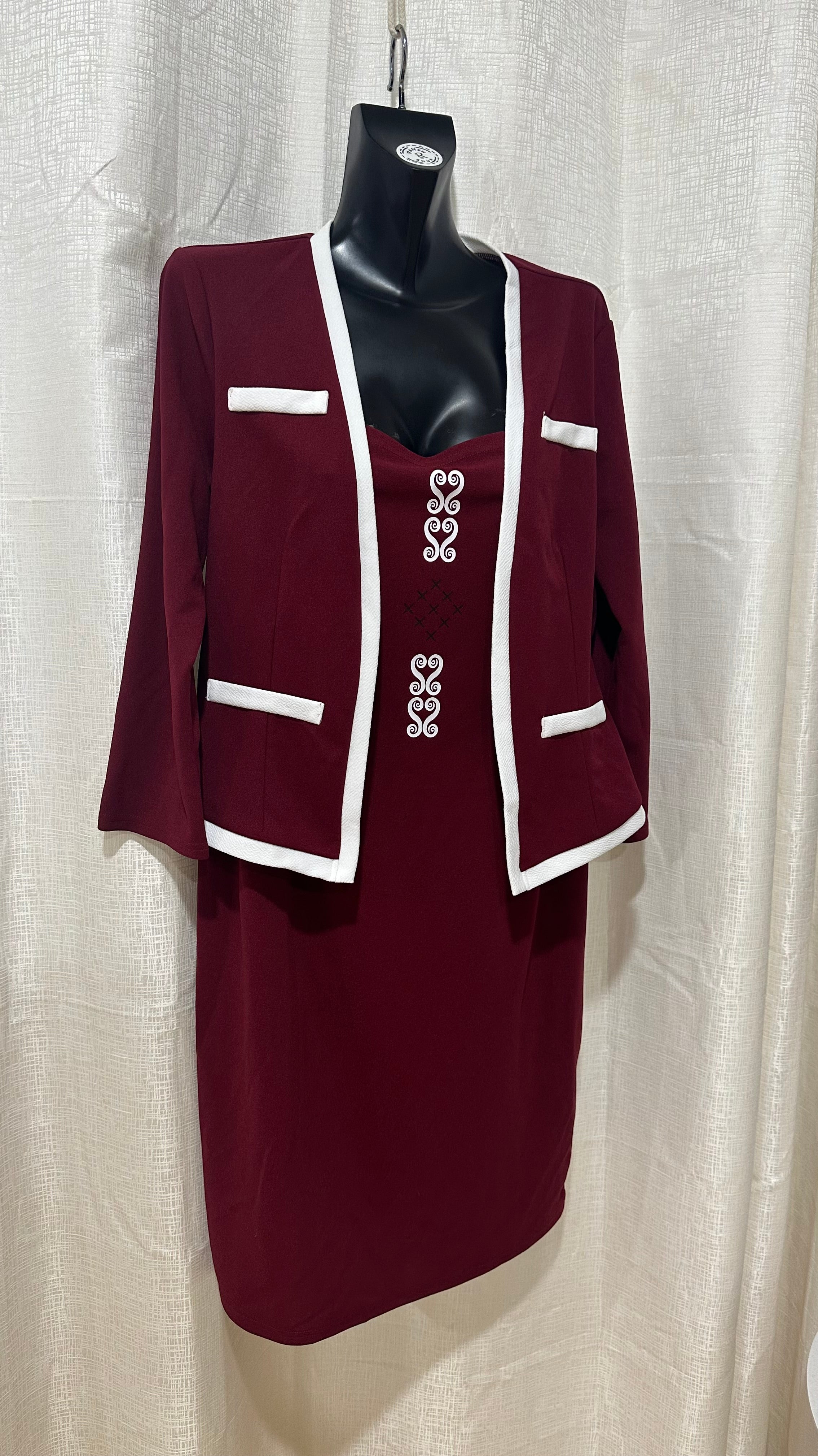 One piece Midi Dress n Burgundy  x Size 12 x