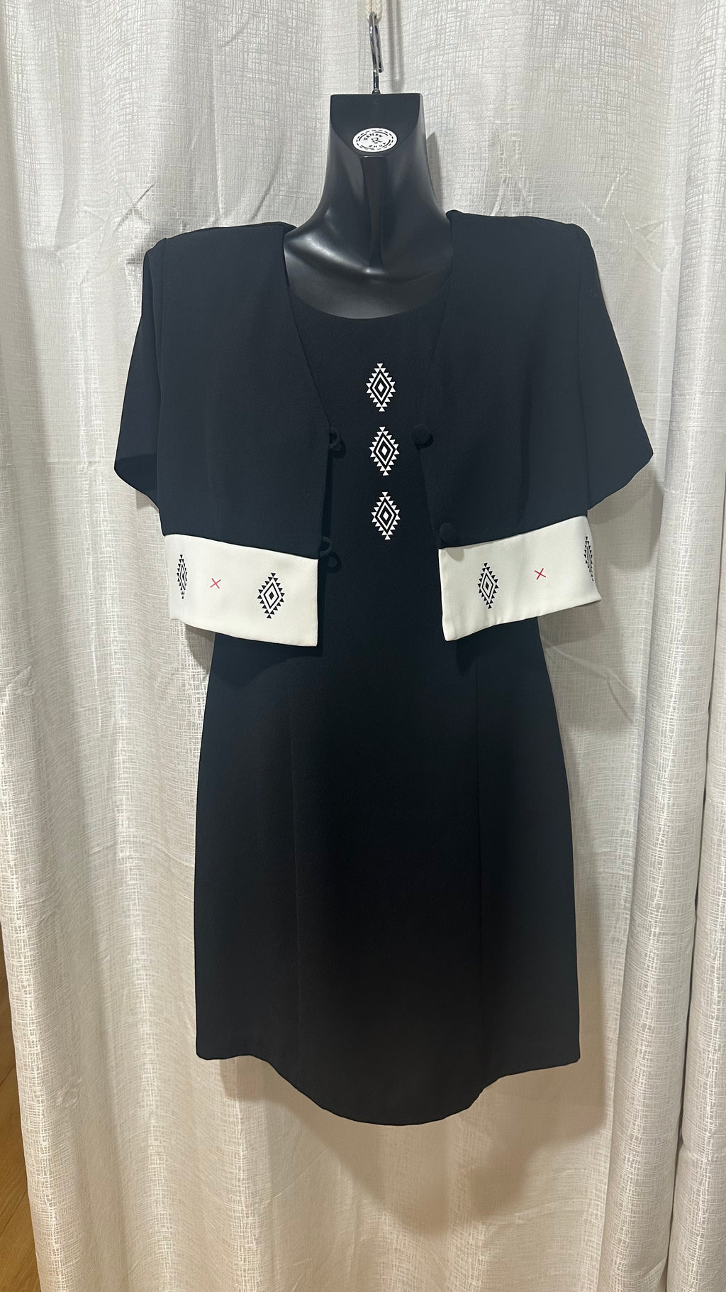 One Piece Midi Dress n Black n White x Size 12 x