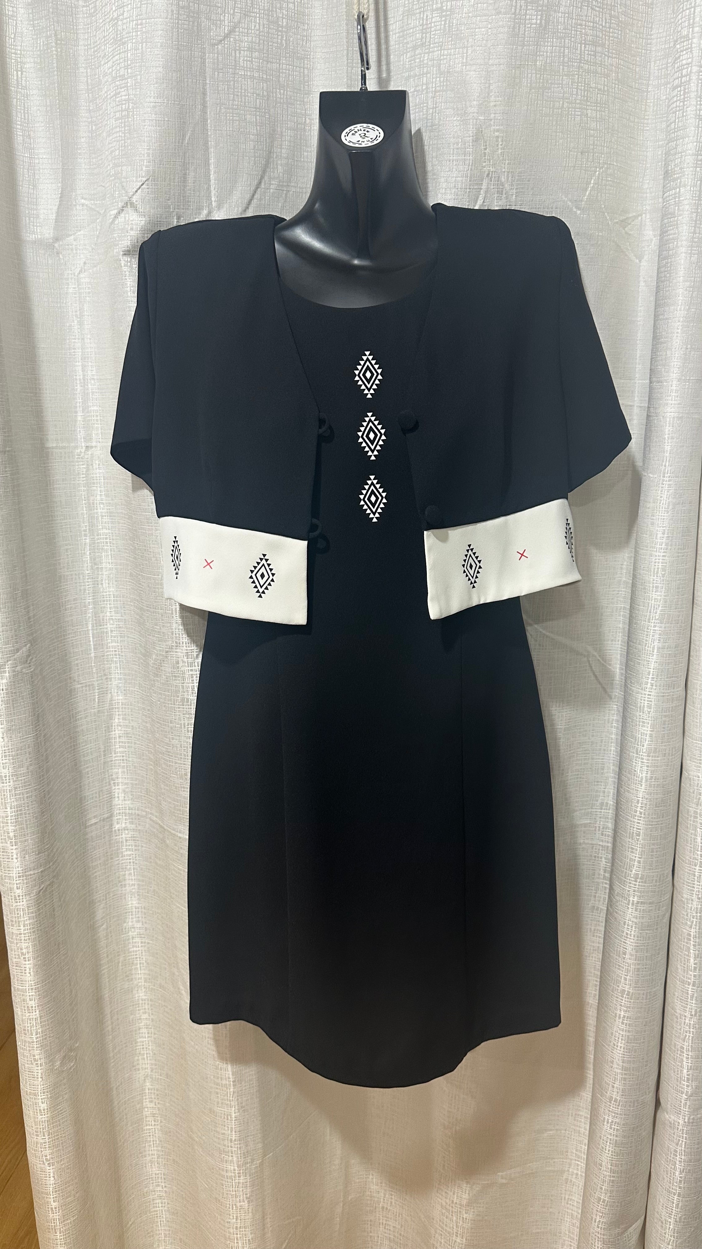 One Piece Midi Dress n Black n White x Size 12 x