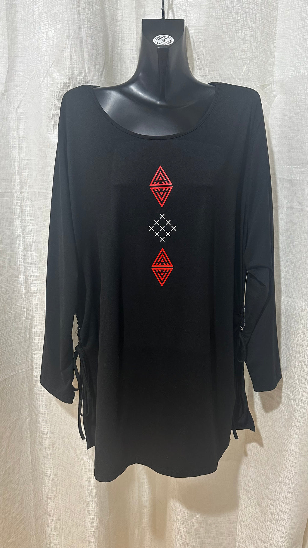 Wahine Top n Black x Size 20 x