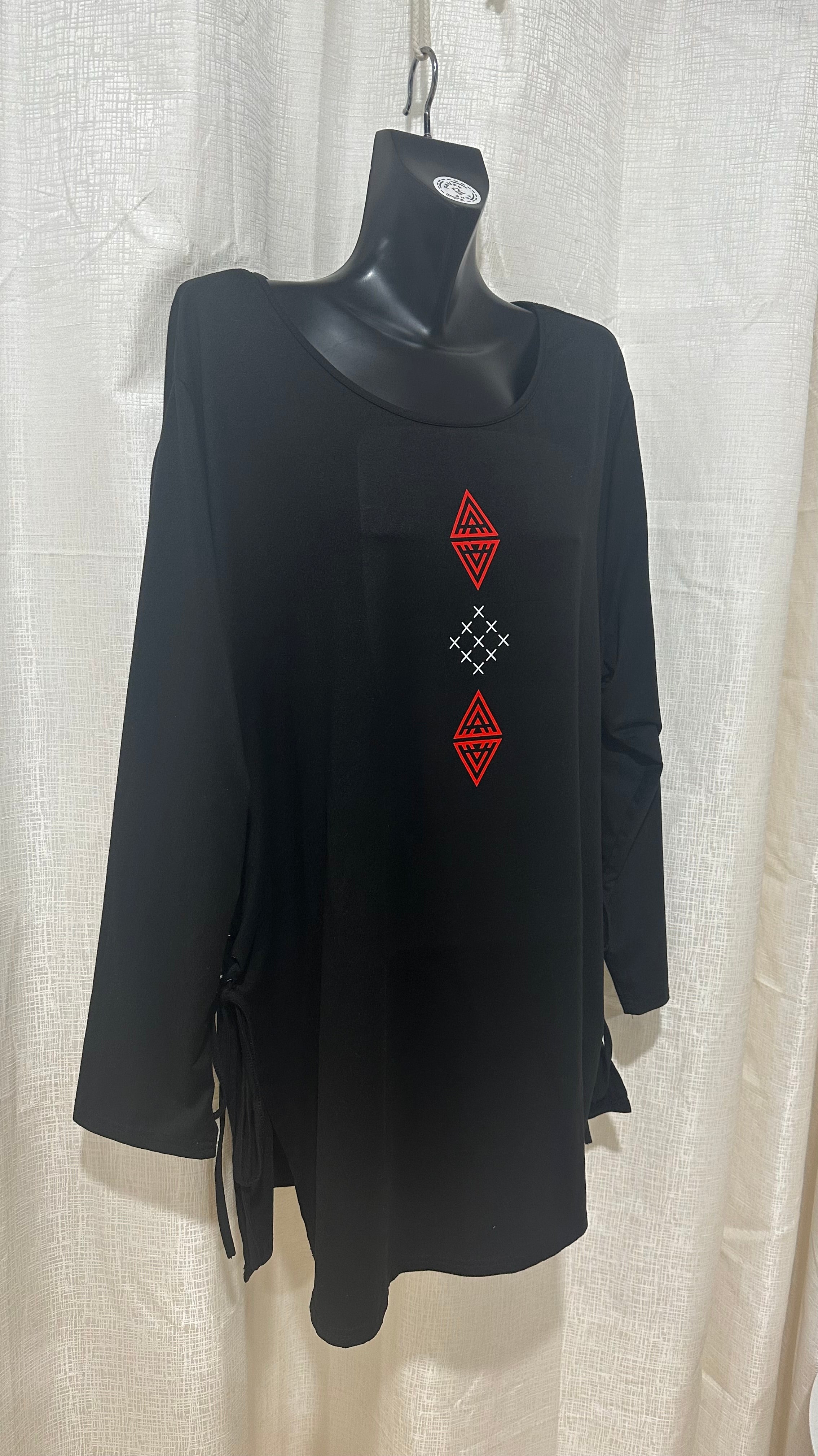 Wahine Top n Black x Size 20 x