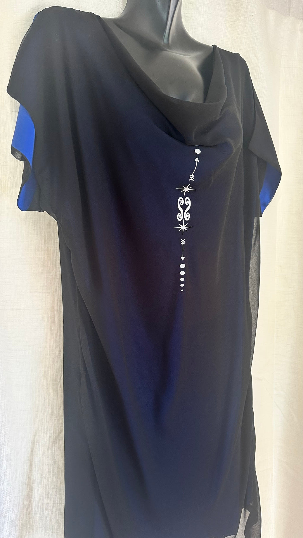 Layered in Blue Dress x Size 14 x