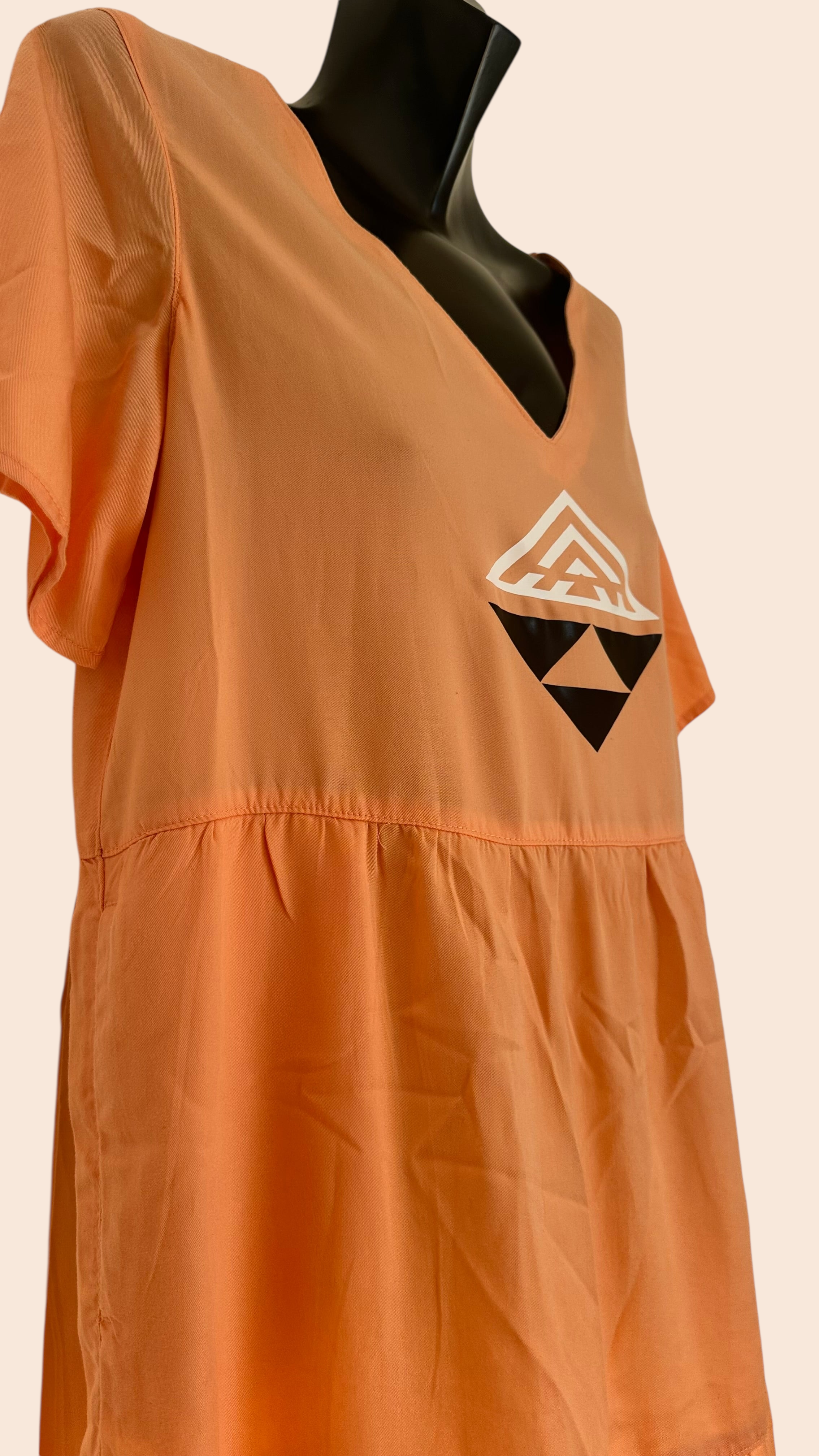 Short Dress n Apricot x Size 12 x